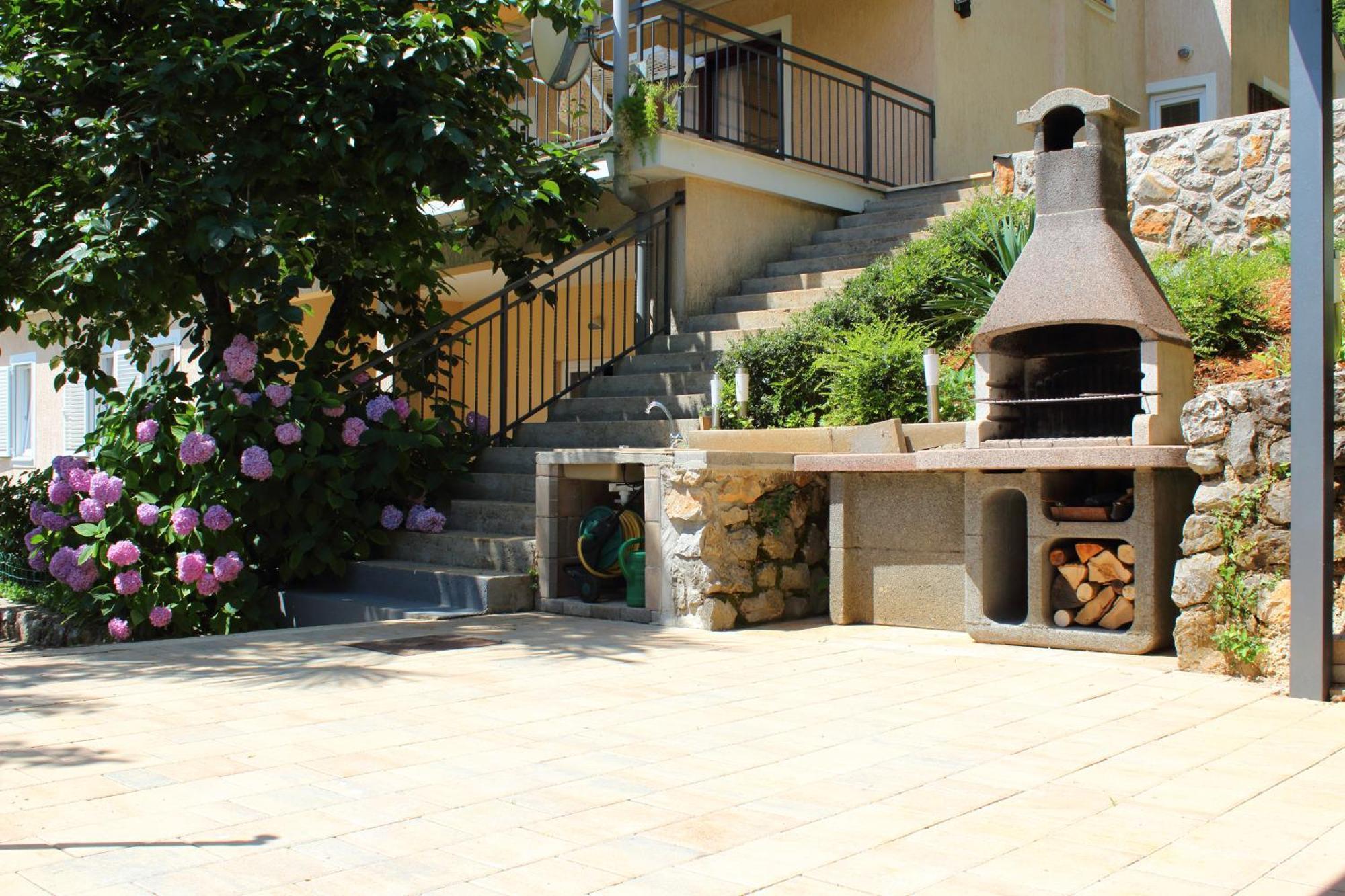 Apartments Basan ลอฟราน ภายนอก รูปภาพ